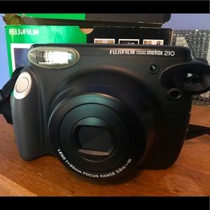 Fuji Instant Camera Instax 210